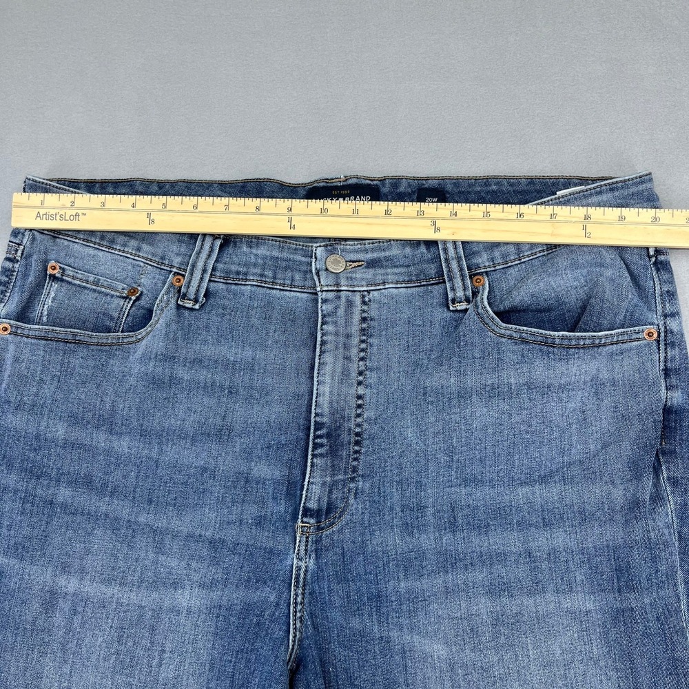 Lucky Brand Emma Crop Jeans Womens 20W Blue Medium Wash Distressed Raw Hem Denim - Picture 4 of 16